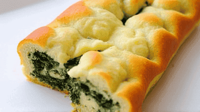 Cheesy Spinach & Artichoke Stuffed Bread – The Ultimate Pull-Apart Party Appetizer!